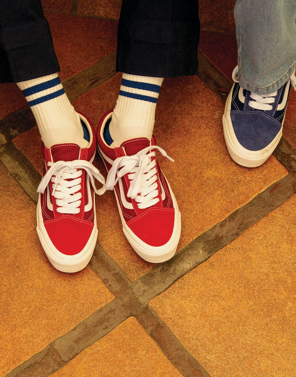 Premium Old Skool Suede Shoe in Red | Vans