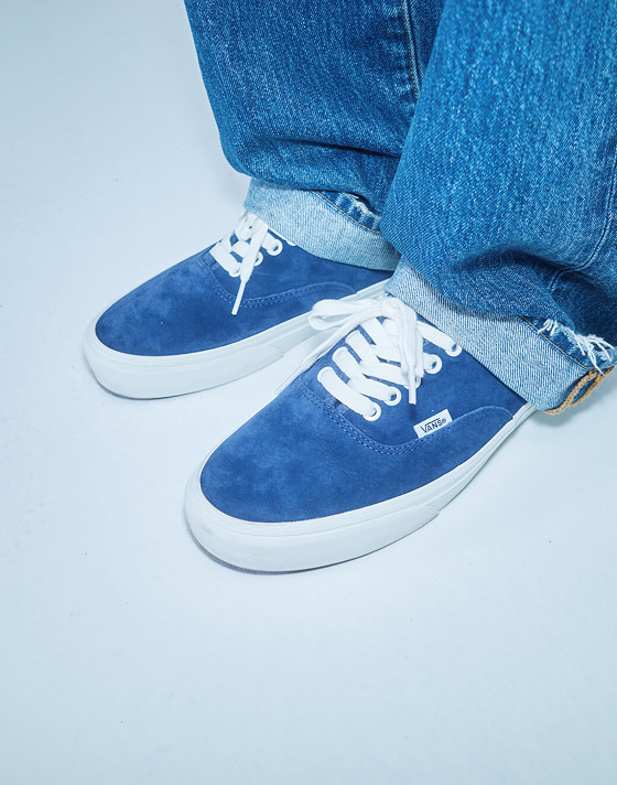 A close-up of the blue pig suede Authentic in a photography studio on the set of Open Set Los Angeles.