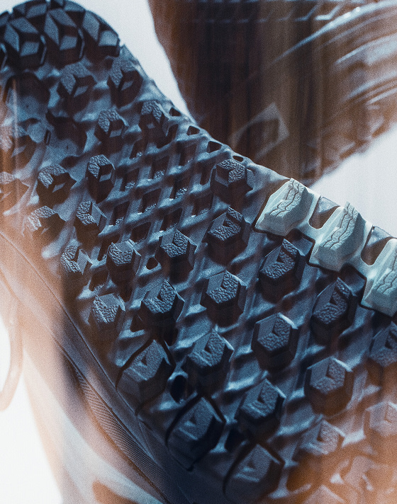 A close-up of the V3 SuperEnduro Outsole on the Infuse snowboard boot.