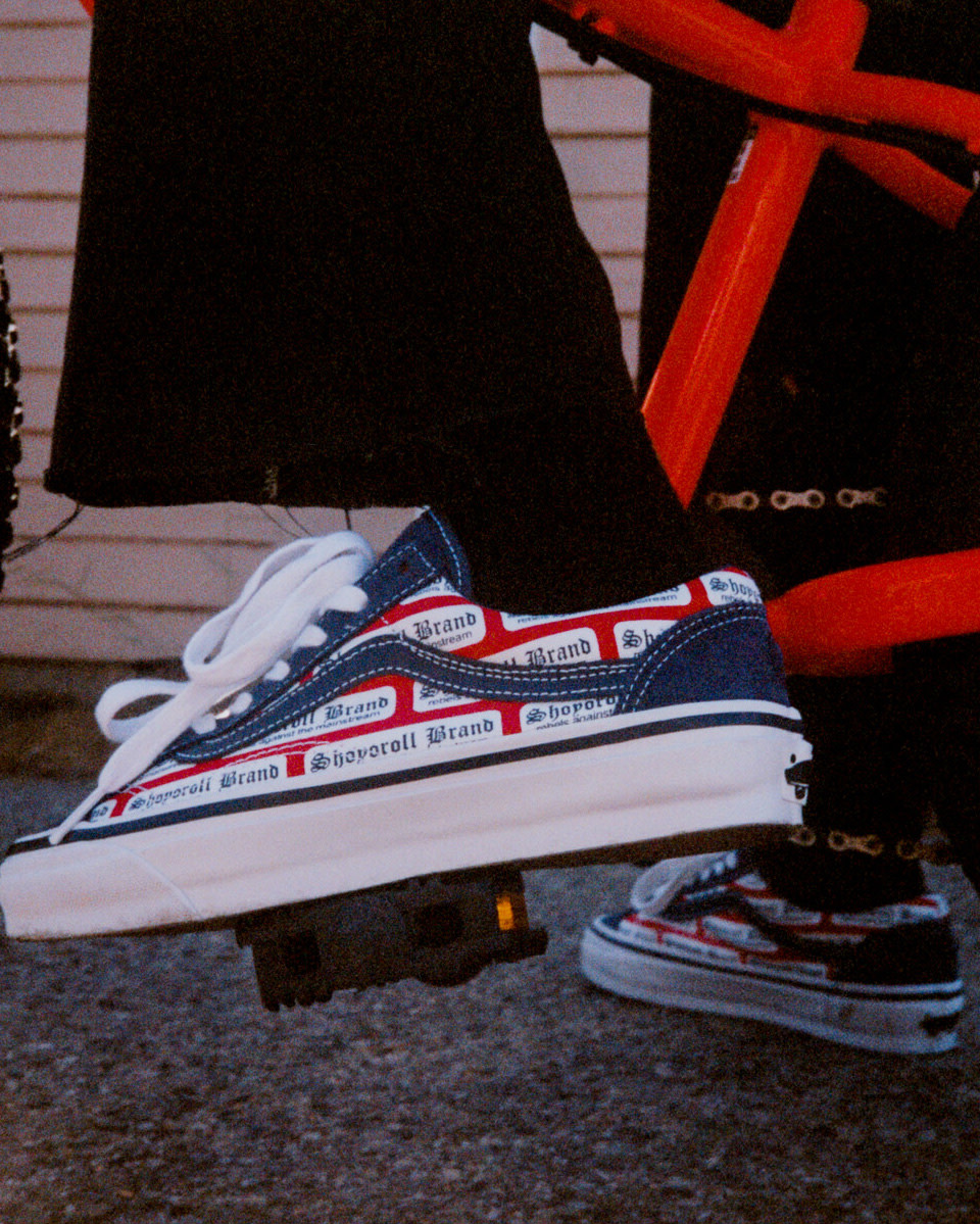OTW by Vans X Shoyoroll shoes in logo red/navy.