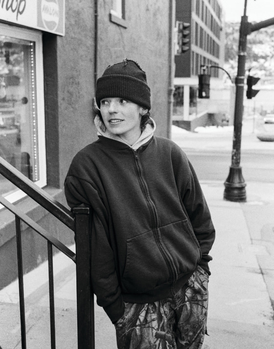 Photo of Vans Snowboarder Jill Perkins.