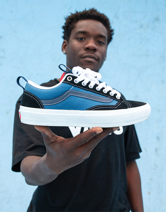 Skate Old Skool 36+ Shoe in Navy / Black | Vans Skate Old Skool 36+ Shoe in Navy / Black | Vans