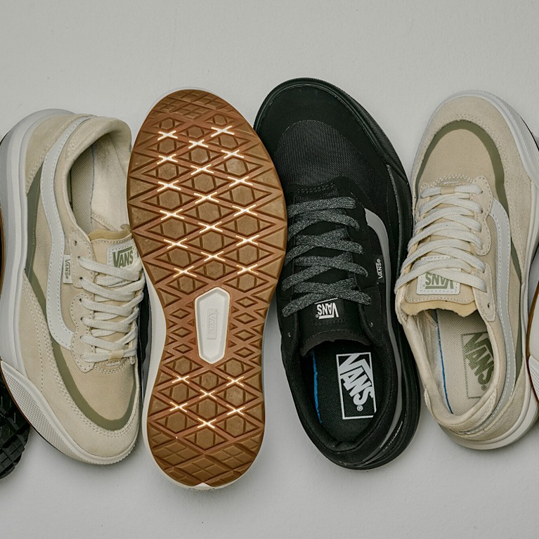 An overhead shot of all the colorways of the UltraRange Neo 2.0 on the floor of a photography studio.