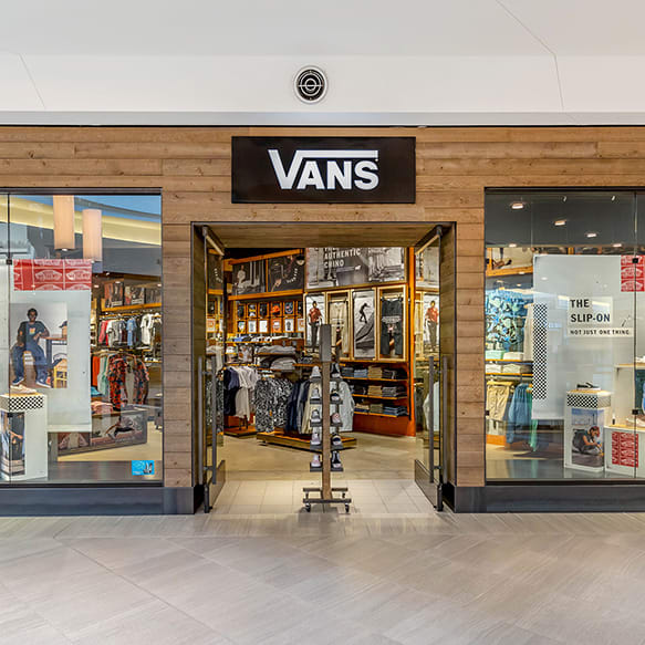 VANS STORE - SPRNGFIELD TOWN CTR in Springfield, VA, 22150