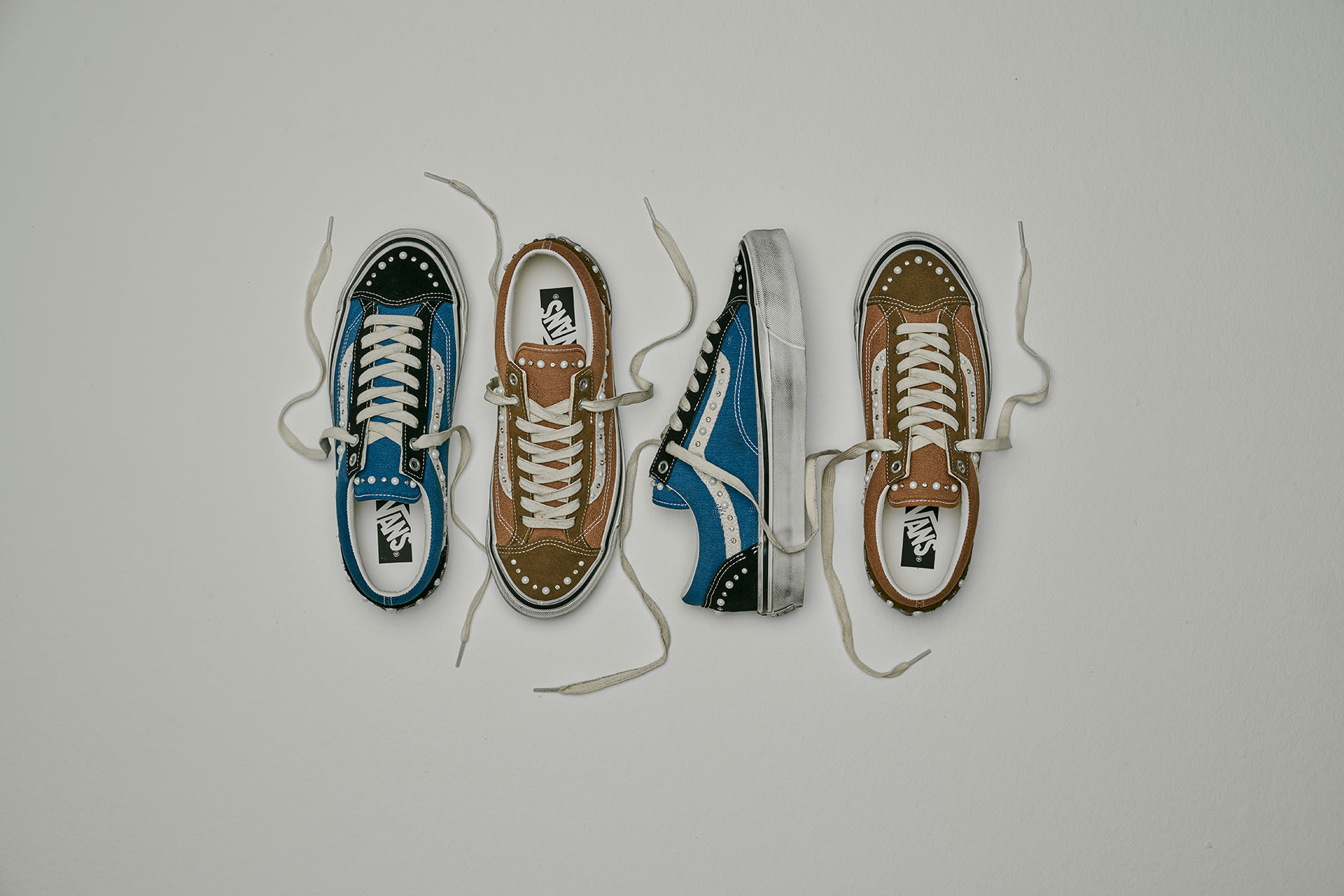 What Are Pearlized Vans?