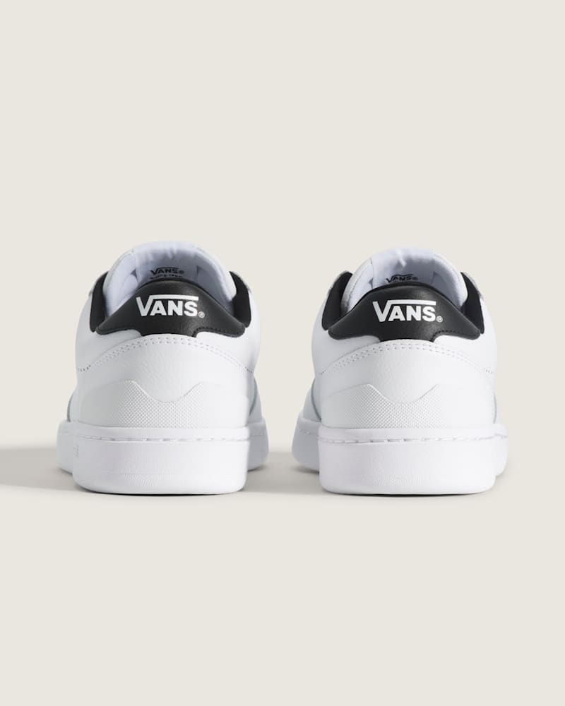 Мужские кроссовки Vans Court Low, цвет: Кожаный белый / Чёрный — фото 4