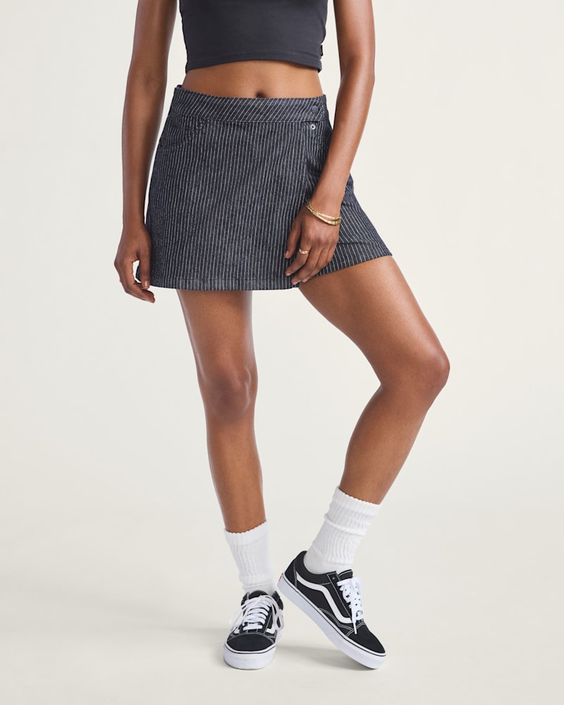 Мужские юбки Vans Sirelle Wrap Mini Skort — фото 2