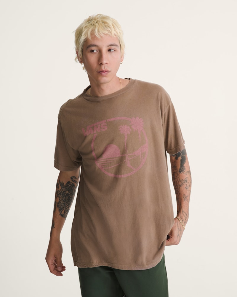 Женские футболки Vans Waffle Shop Sun Vans Style T-Shirt — фото 4