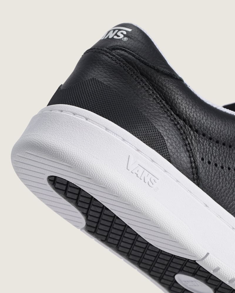Мужские кроссовки Vans Court Low Shoe — фото 5