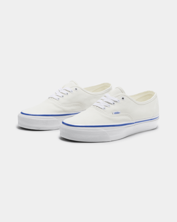 vans authentic nere 44