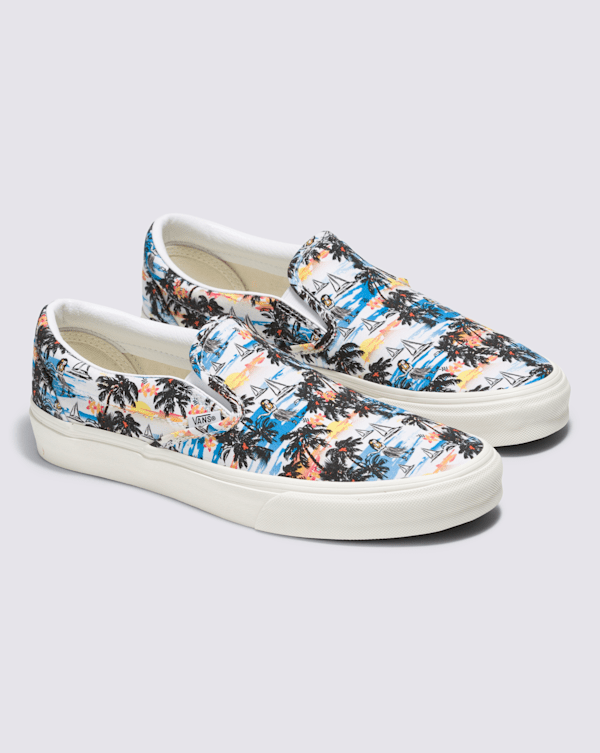 Customs Classic Slip-On Shoe in Customs | Vans display picture 1