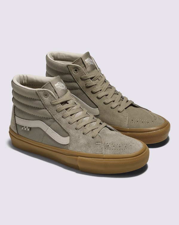 Skate Sk8-Hi Shoe in Khaki / Gum | Vans