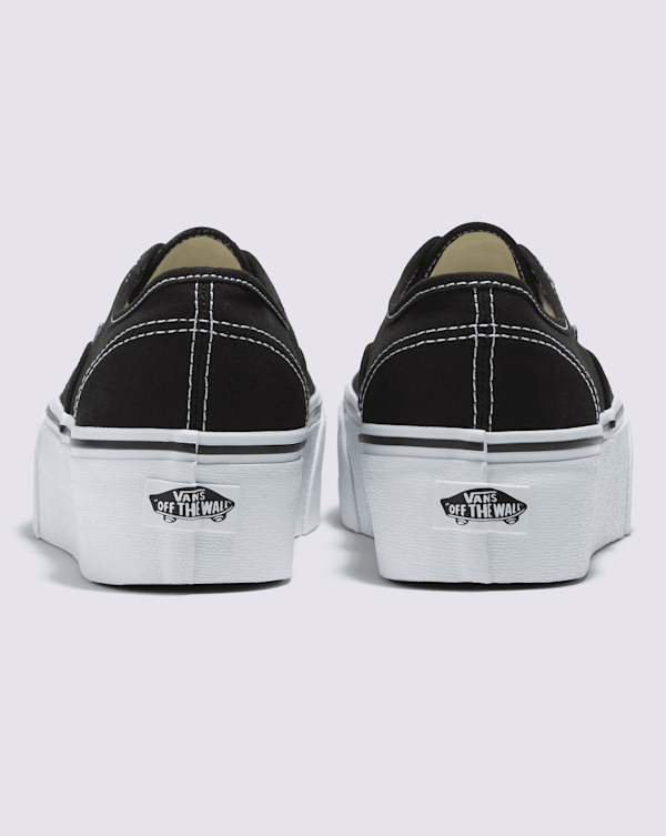 VANS★AUTHENTIC STACKFORM★厚底★BLACK/WHITE Classic-SlipOn-Stackform-Shoe.png