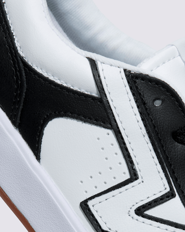 Lowland ComfyCush Shoe in Black / True White | Vans