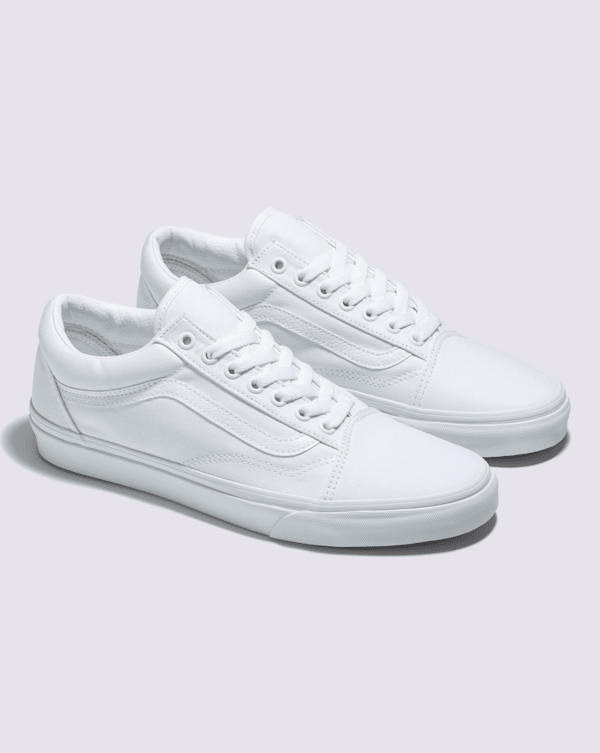 White Vans Old Skool Vans Old Skool Wide Canvas True White