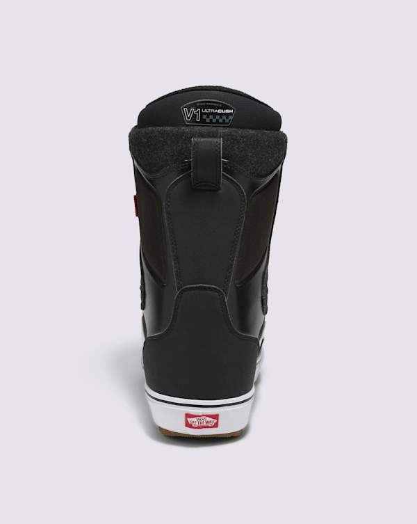 Aura OG Snowboard Boot in Black | Vans Aura OG Snowboard Boot in Black | Vans