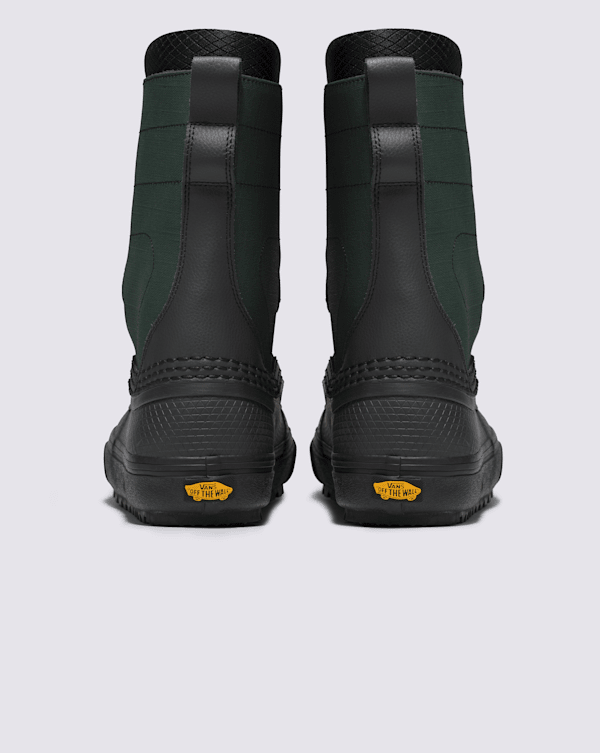 Standard-Snow-Boot.png