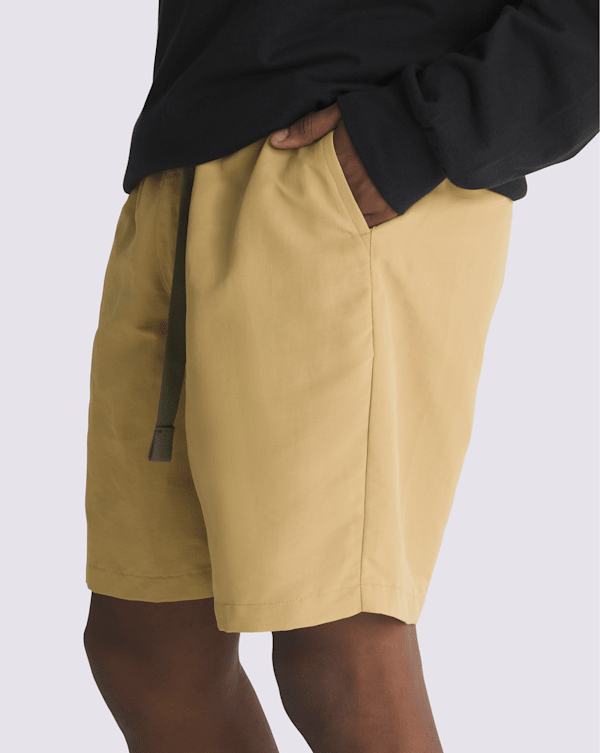 Range Nylon Loose 20'' Shorts in Antelope Brown | Vans Range Nylon Loose 20'' Shorts in Antelope Brown | Vans