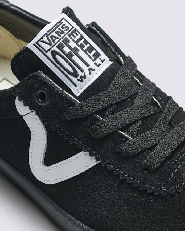 Sport Low Shoe in Black | Vans