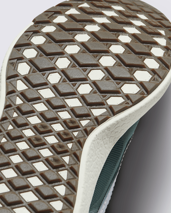 MTE UltraRange EXO Suede Shoe in Green Gables | Vans