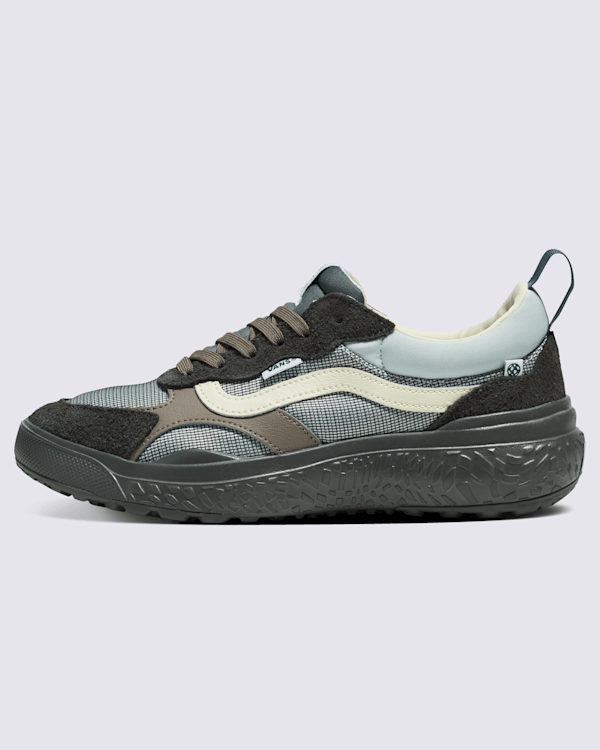【VANS】バンズ ULTRARANGE NEO VR3 VN000BCE Ultrarange Neo VR3 Shoe in Oatmeal Beige | Vans
