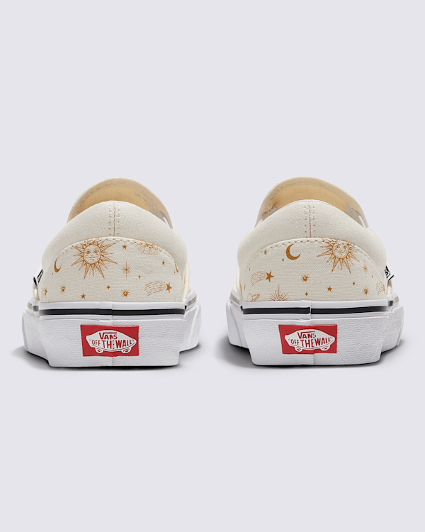 Customs-Classic-SlipOn-Shoe.png