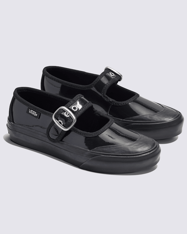 【VANS】 STARZ MARY JANE ★ スターバックル ★ 2色 VANS】 STARZ MARY JANE ☆ スターバックル ☆ 2色