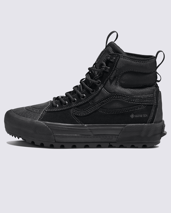 Sk8-Hi GORE-TEX Insulated Shoe en Blackout Black | Vans CA