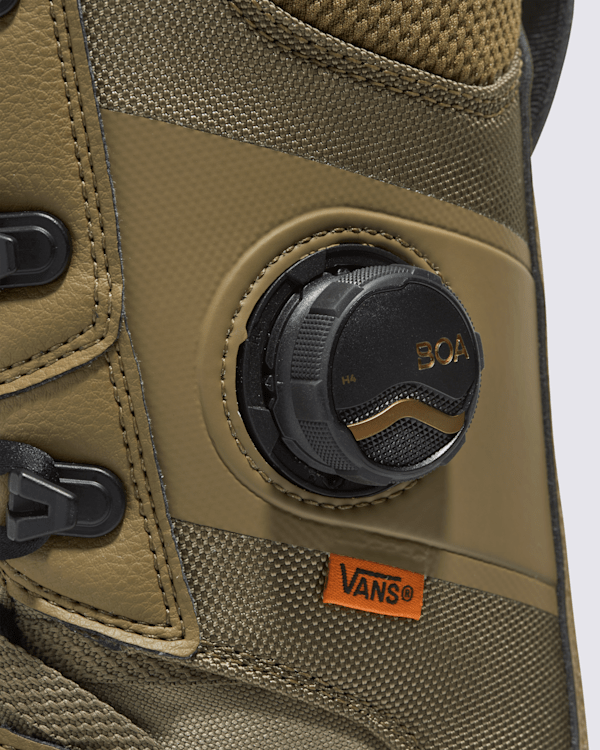 Invado Pro Snowboard Boot in Olive Brown / Black | Vans