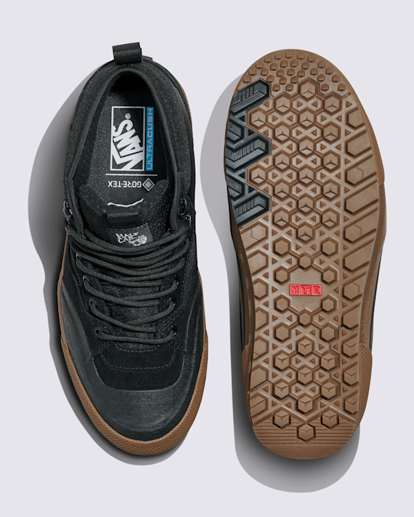 MTE Half Cab GORE-TEX Insulated Shoe in Black | Vans
