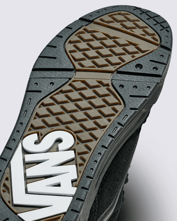 【VANS】 ヴァンズ HYLANE BLACK/WHITE/GUM 国内発送 VANS】 ヴァンズ HYLANE BLACK/WHITE/GUM 国内発送 (VANS