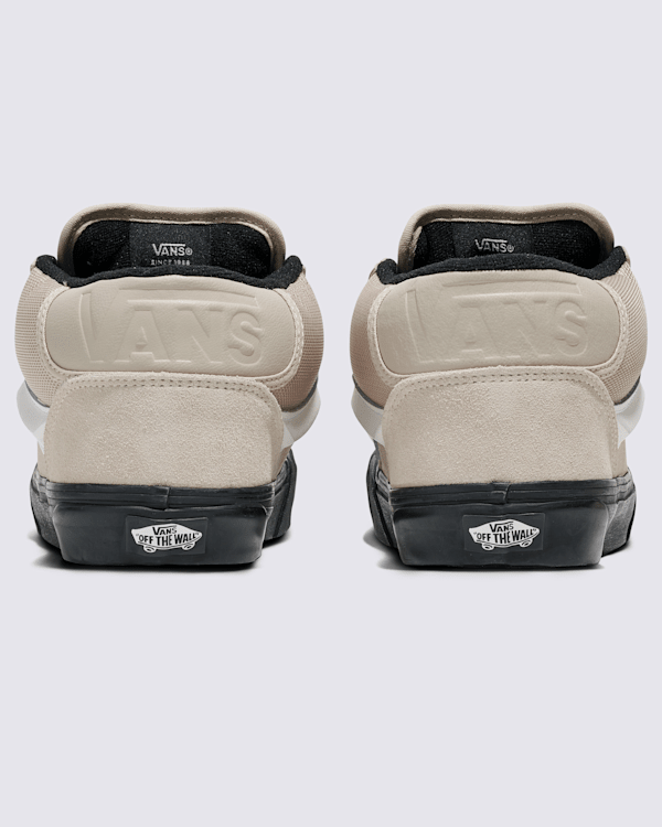 Knu-Mid-Shoe.png