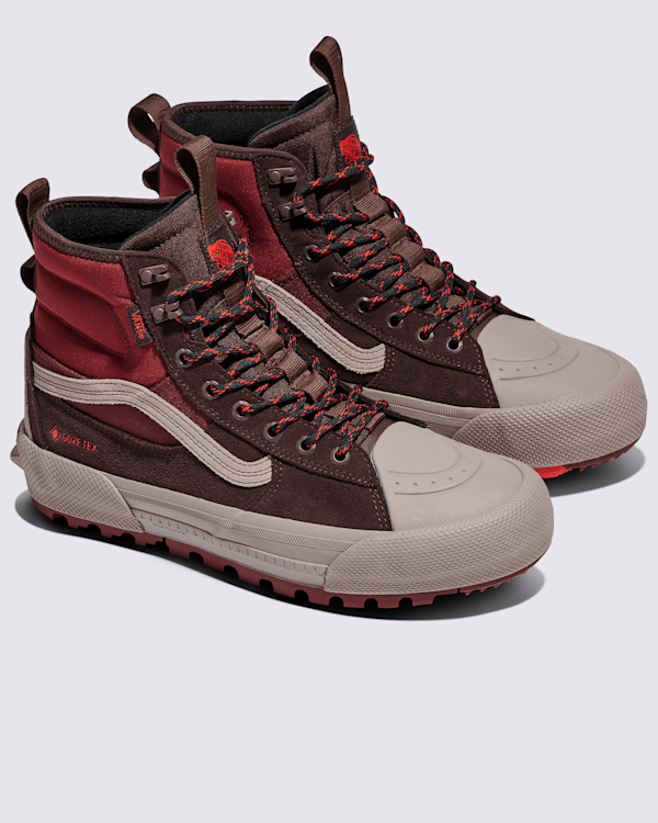 Sk8-Hi GORE-TEX Insulated Shoe in Bitter Chocolate Brown | Vans