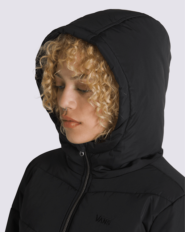 Foundry Crop Puff Hooded Jacket in Black | Vans