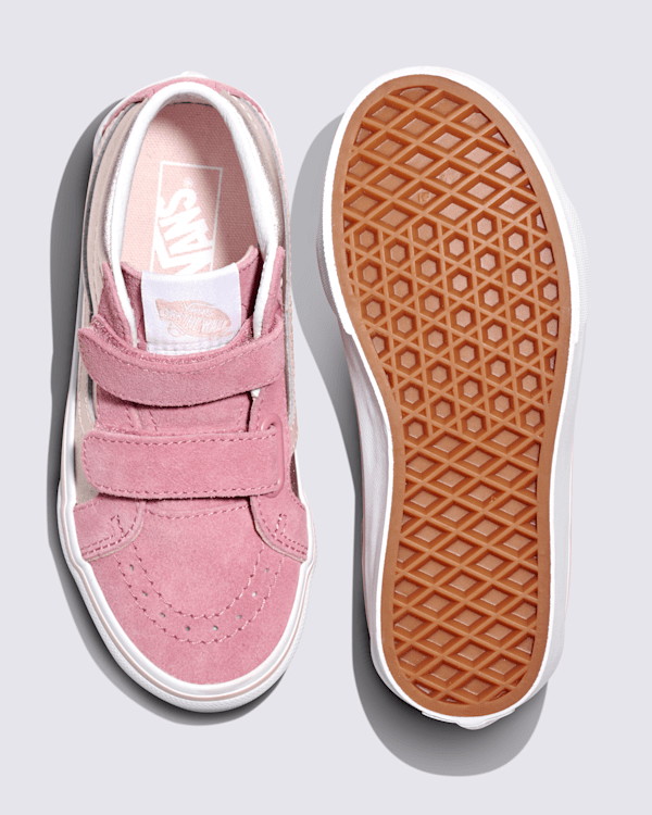 Little-Kids-Sk8Mid-V-Shoe.png