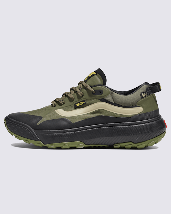 Crosspath Shoe