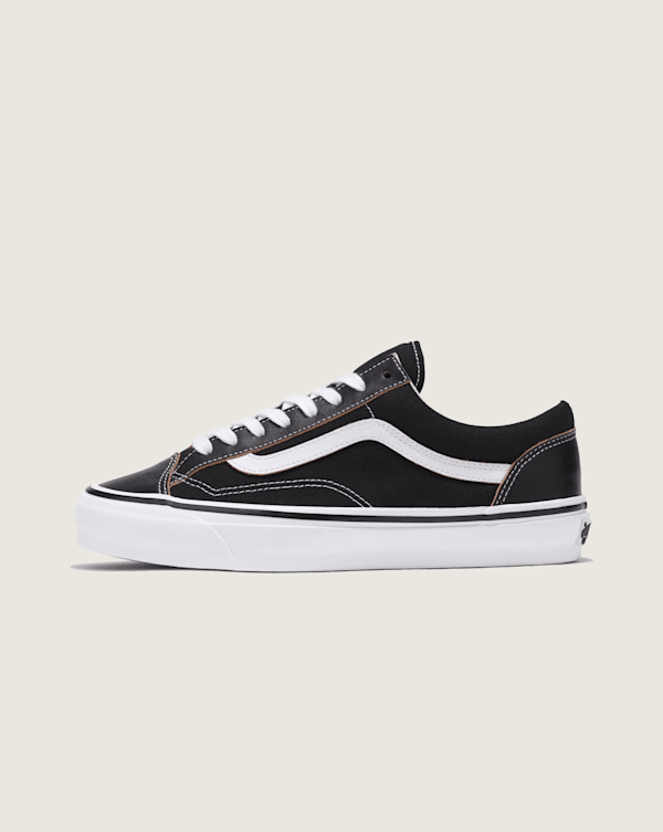 訳あり商品 OTW Old Vans | Black in Vibram 36 Skool 靴