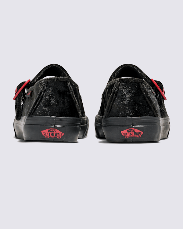 ◆VANS◆ Mary Jane Heart Black Red VN000CRR4581 Mary Jane Shoe en Black / Red | Vans CA