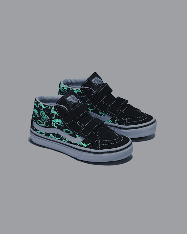 Little Kids Sk8-Mid Reissue V Skeleton Shoe in Black | Vans