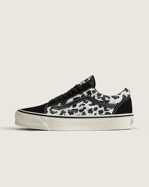 Premium-Old-Skool-Shoe.png