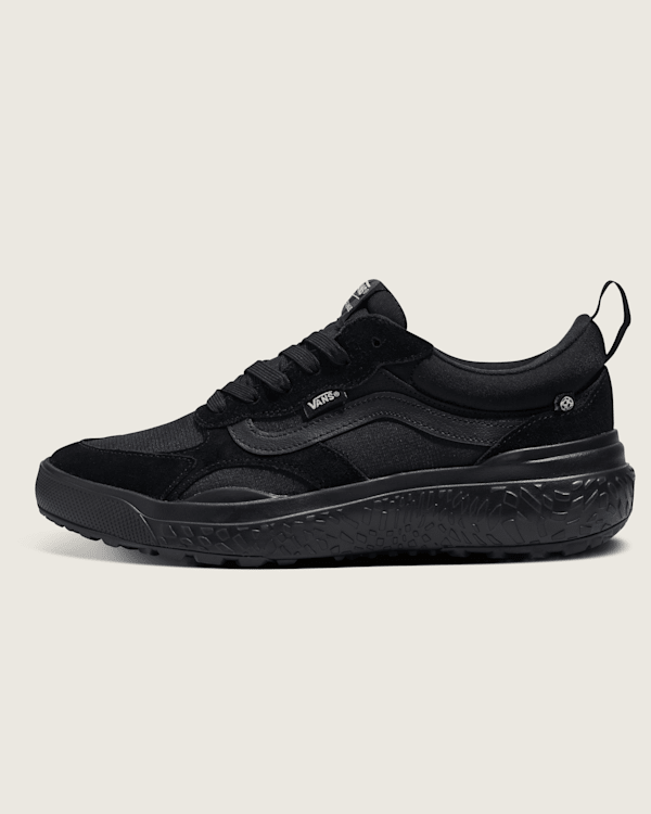 Lightweight Sneakers for Travel