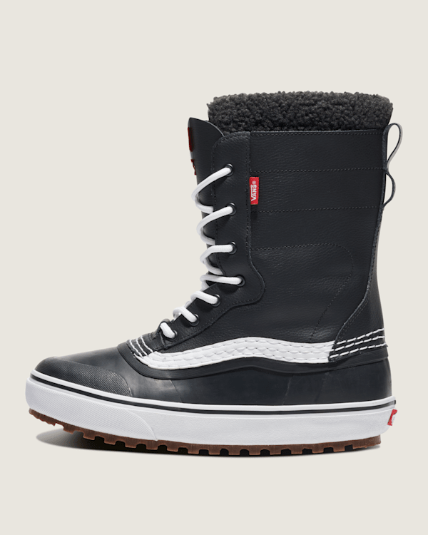 Standard Waterproof Boot in Black | Vans