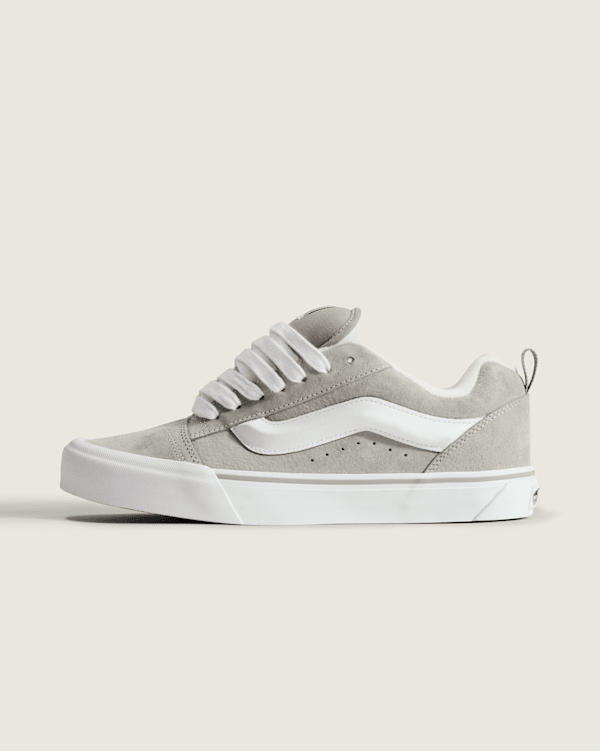 Knu Skool Suede Shoe in Light Grey| Vans US