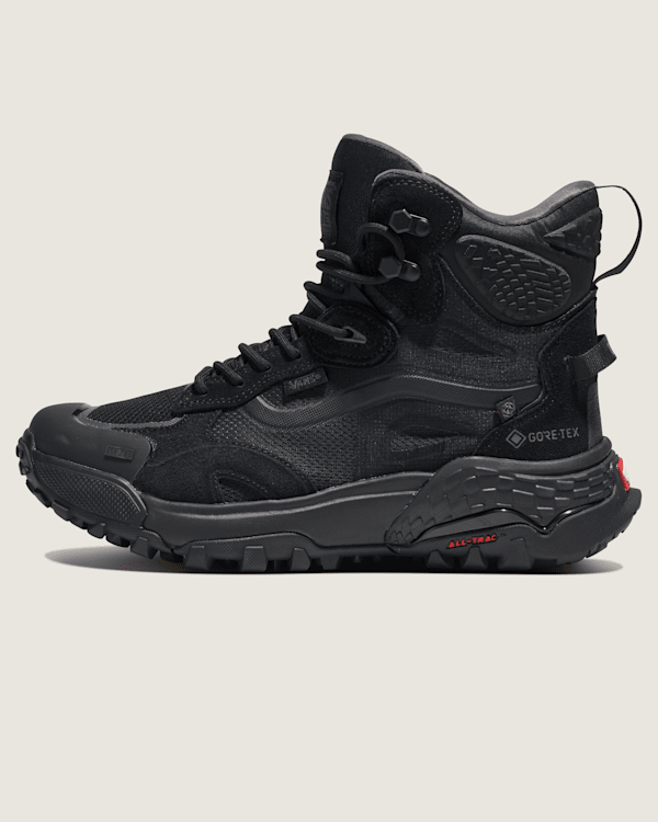 Crestline GORE-TEX Shoe in Black | Vans display picture 2