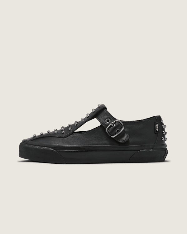 VANS★WMNS Mary Jane★22-25cm★日本未入荷★人気早期完売 Premium Mary Jane Pearlized Shoe in Black | Vans