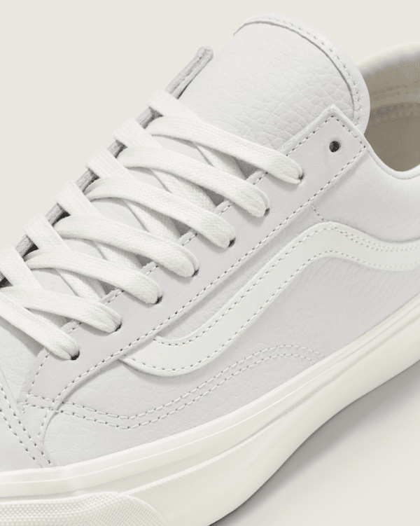 【Vans】★スニーカー★ Premium Old Skool Leather Shoe Premium Old Skool Leather Shoe in Forest Grey Green | Vans