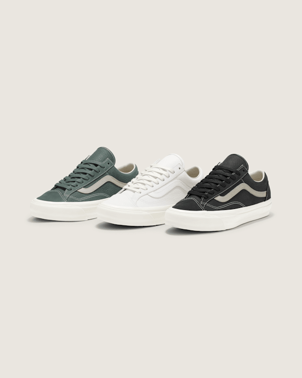 Premium Old Skool Leather Shoe in White | Vans