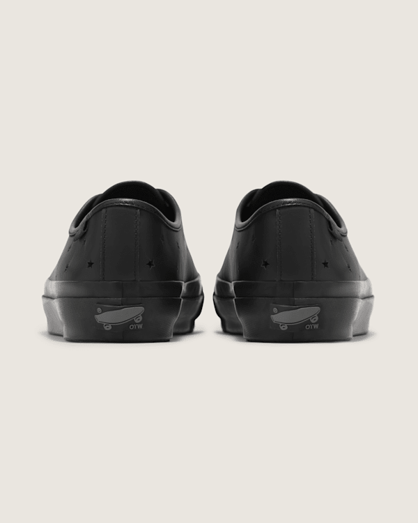 国内配送 VANS OTW AUTHENTIC ONE PIECE VIBRAM STAR BLACK OTW AUTHENTIC ONE PIECE VIBRAM – Saint Alfred