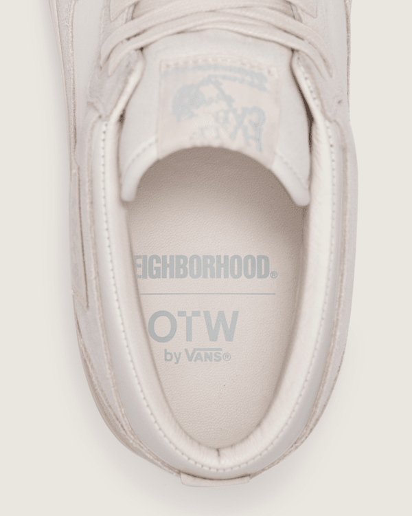 NEIGHBORHOOD ／ OTW Half Cab 33 WHITE OTW by Vans X NEIGHBORHOOD Half Cab 33 in Natural White | Vans