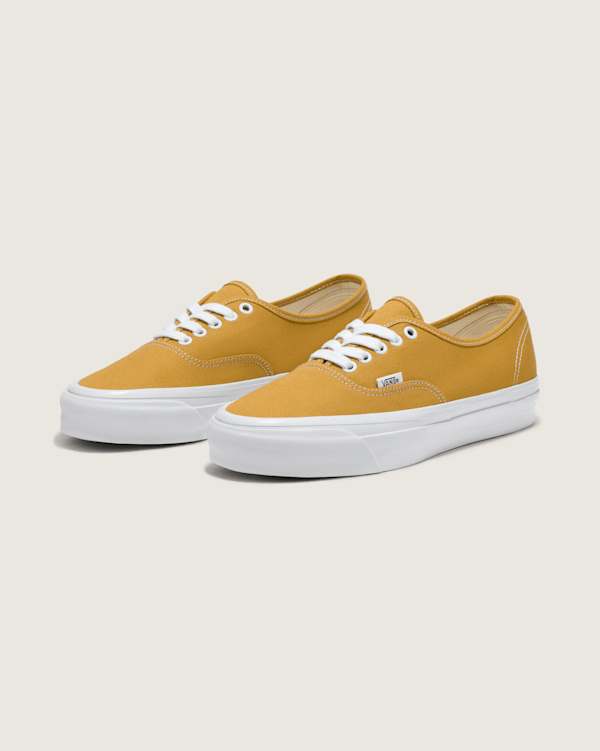 yellow shoes サンダル Premium Authentic Shoe in Harvest Gold Yellow | Vans